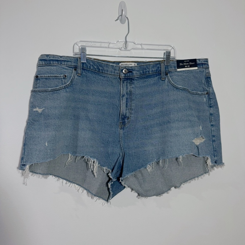 NWT Abercrombie & Fitch Curve Love High Rise Mom Shorts Blue Size 22 Plus